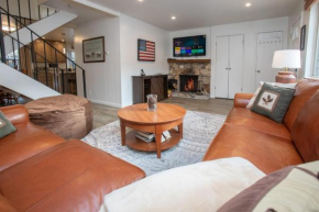 Modern 3BD -Walk to Lake & Beach
